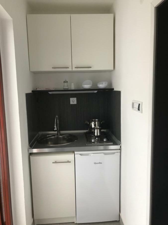 Ferienwohnung Apartman Lilium Sarajevo Exterior foto